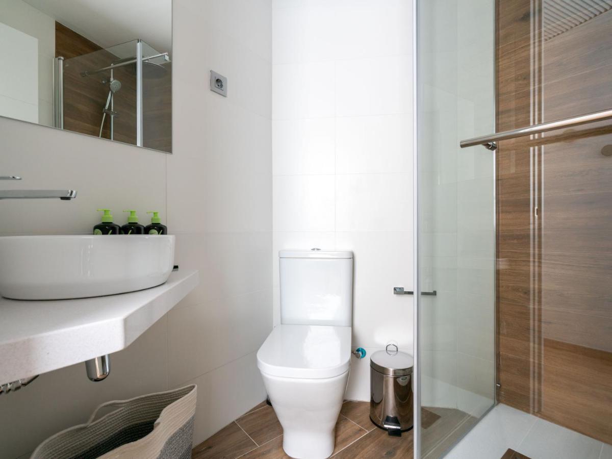 Limehome Barcelona Carrer De Fontcoberta - Digital Access מראה חיצוני תמונה
