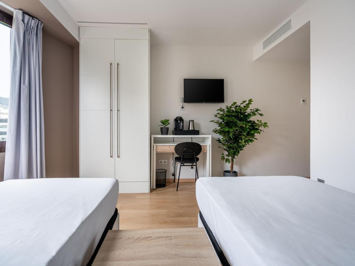 Limehome Barcelona Carrer De Fontcoberta - Digital Access מראה חיצוני תמונה