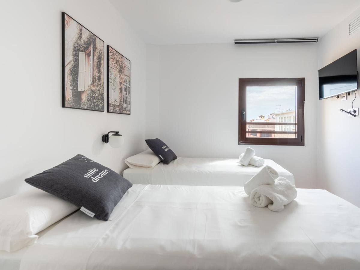 Limehome Barcelona Carrer De Fontcoberta - Digital Access מראה חיצוני תמונה