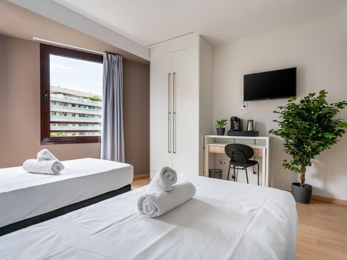Limehome Barcelona Carrer De Fontcoberta - Digital Access מראה חיצוני תמונה