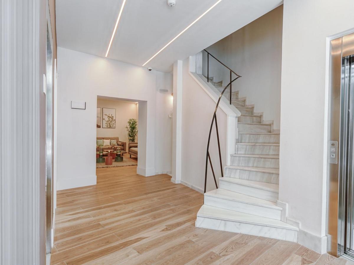Limehome Barcelona Carrer De Fontcoberta - Digital Access מראה חיצוני תמונה